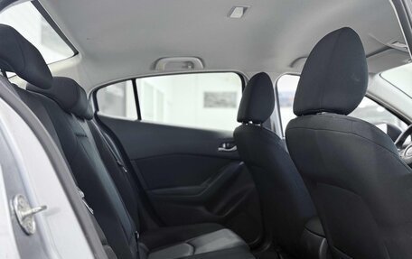 Mazda 3, 2016 год, 1 630 000 рублей, 21 фотография