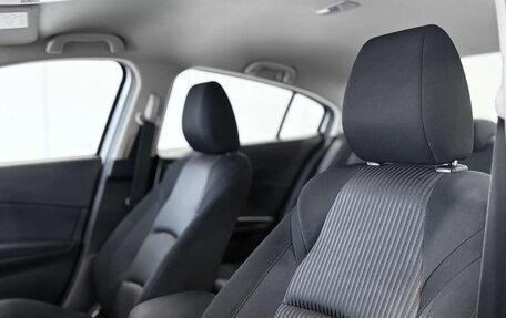 Mazda 3, 2016 год, 1 630 000 рублей, 23 фотография