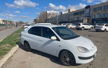 Toyota Prius IV XW50, 1998 год, 320 000 рублей, 4 фотография