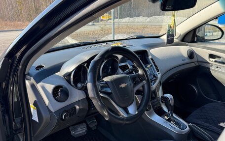 Chevrolet Cruze II, 2009 год, 820 000 рублей, 15 фотография