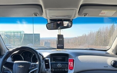 Chevrolet Cruze II, 2009 год, 820 000 рублей, 18 фотография