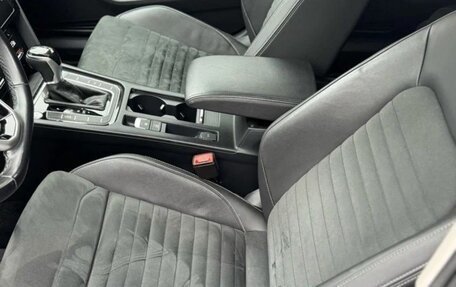 Volkswagen Passat B8 рестайлинг, 2021 год, 2 350 000 рублей, 6 фотография