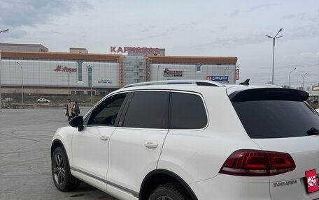 Volkswagen Touareg III, 2017 год, 3 888 888 рублей, 2 фотография