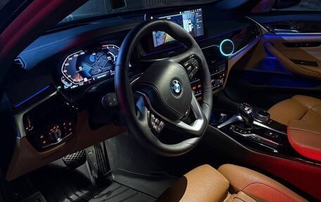 BMW 5 серия, 2020 год, 3 350 000 рублей, 3 фотография