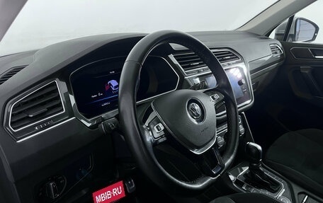 Volkswagen Tiguan II, 2017 год, 2 740 000 рублей, 11 фотография