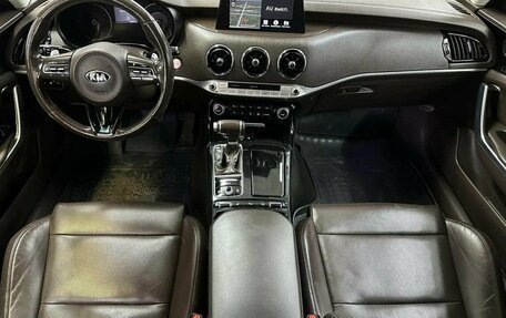 KIA Stinger I, 2018 год, 2 164 968 рублей, 14 фотография