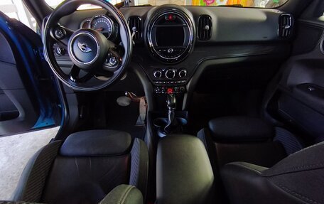 MINI Countryman II (F60), 2018 год, 1 900 000 рублей, 11 фотография