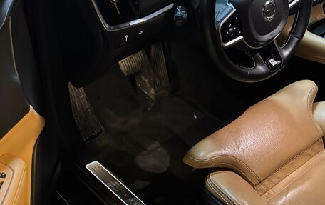 Volvo V90 Cross Country I рестайлинг, 2019 год, 2 950 000 рублей, 6 фотография