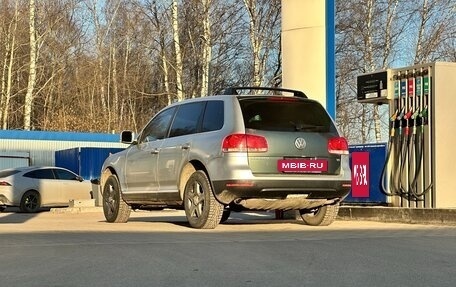 Volkswagen Touareg III, 2005 год, 540 000 рублей, 3 фотография