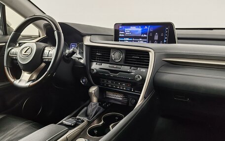 Lexus RX IV рестайлинг, 2019 год, 4 899 000 рублей, 11 фотография