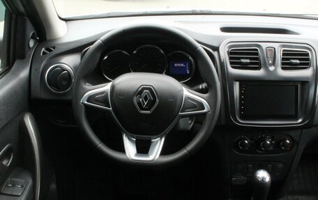 Renault Logan II, 2018 год, 1 045 000 рублей, 7 фотография