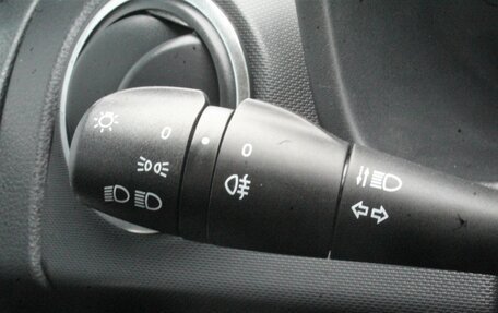 Renault Logan II, 2018 год, 1 045 000 рублей, 12 фотография