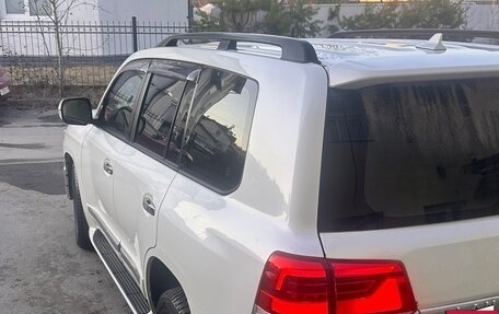 Toyota Land Cruiser 200, 2013 год, 3 200 000 рублей, 6 фотография