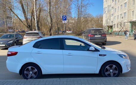 KIA Rio III рестайлинг, 2011 год, 630 000 рублей, 3 фотография