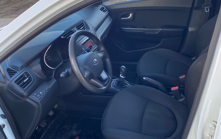 KIA Rio III рестайлинг, 2011 год, 630 000 рублей, 15 фотография