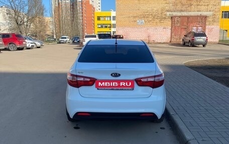 KIA Rio III рестайлинг, 2011 год, 630 000 рублей, 5 фотография