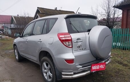 Toyota RAV4, 2011 год, 1 400 000 рублей, 3 фотография