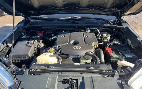 Toyota Hilux VIII, 2016 год, 3 200 000 рублей, 3 фотография