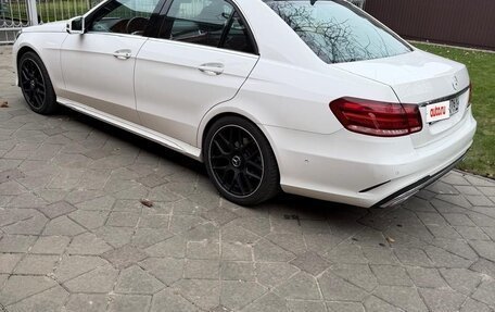 Mercedes-Benz E-Класс, 2015 год, 2 550 000 рублей, 8 фотография