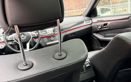 Mercedes-Benz E-Класс, 2015 год, 2 550 000 рублей, 4 фотография