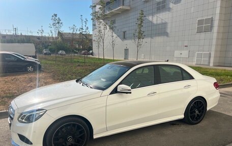 Mercedes-Benz E-Класс, 2015 год, 2 550 000 рублей, 18 фотография