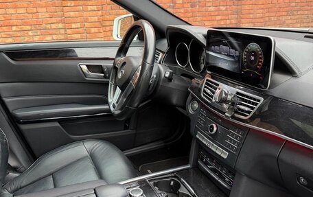 Mercedes-Benz E-Класс, 2015 год, 2 550 000 рублей, 24 фотография