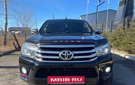 Toyota Hilux VIII, 2016 год, 3 200 000 рублей, 7 фотография