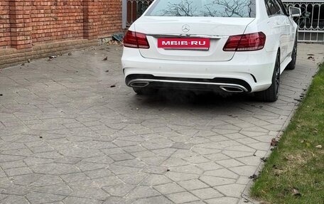 Mercedes-Benz E-Класс, 2015 год, 2 550 000 рублей, 14 фотография