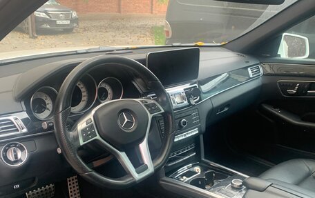 Mercedes-Benz E-Класс, 2015 год, 2 550 000 рублей, 35 фотография