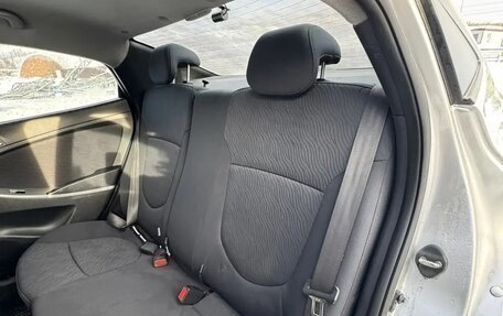 Hyundai Solaris II рестайлинг, 2011 год, 420 000 рублей, 12 фотография