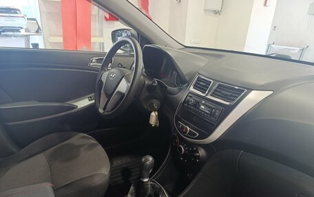 Hyundai Solaris II рестайлинг, 2012 год, 539 900 рублей, 10 фотография