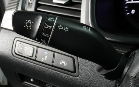 Hyundai Sonata VII, 2019 год, 1 790 000 рублей, 13 фотография