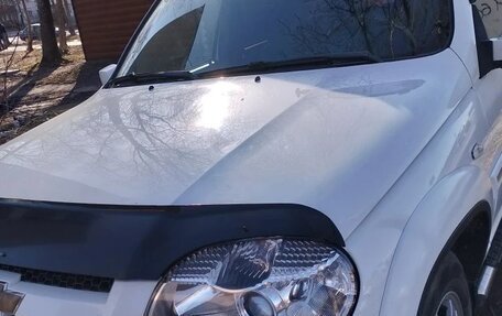 Chevrolet Niva I рестайлинг, 2011 год, 540 000 рублей, 4 фотография