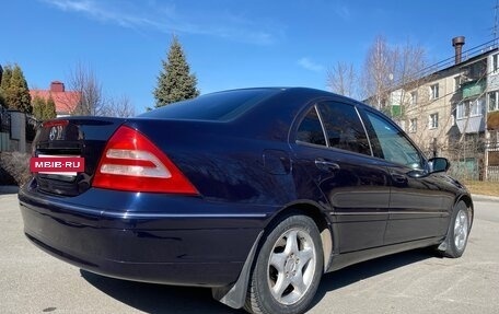 Mercedes-Benz C-Класс, 2000 год, 800 000 рублей, 3 фотография