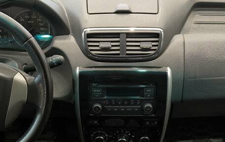 Nissan Terrano III, 2015 год, 1 050 000 рублей, 19 фотография