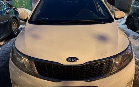 KIA Rio III рестайлинг, 2015 год, 1 100 000 рублей, 1 фотография