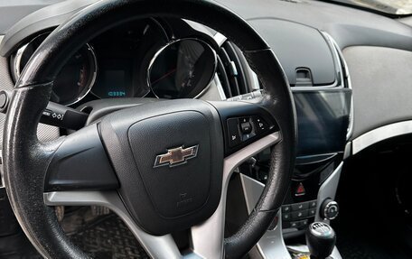 Chevrolet Cruze II, 2013 год, 990 000 рублей, 12 фотография