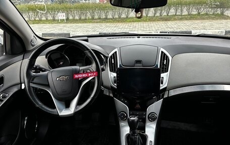 Chevrolet Cruze II, 2013 год, 990 000 рублей, 10 фотография