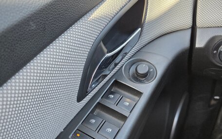 Chevrolet Cruze II, 2012 год, 850 000 рублей, 12 фотография