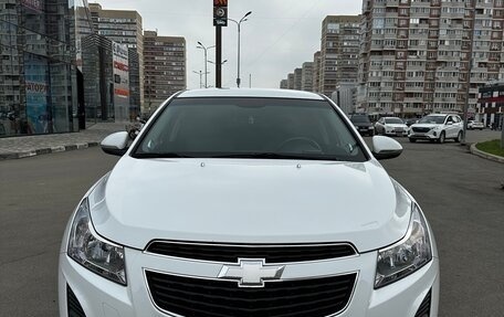Chevrolet Cruze II, 2013 год, 990 000 рублей, 2 фотография