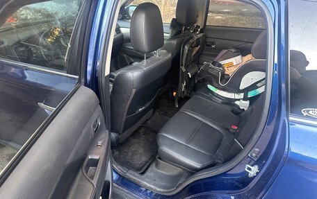 Mitsubishi Outlander III рестайлинг 3, 2013 год, 1 820 000 рублей, 7 фотография