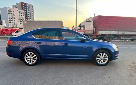 Skoda Octavia, 2018 год, 1 850 000 рублей, 4 фотография