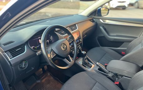 Skoda Octavia, 2018 год, 1 850 000 рублей, 6 фотография