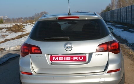 Opel Astra J, 2012 год, 900 000 рублей, 4 фотография