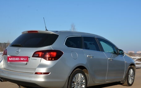 Opel Astra J, 2012 год, 900 000 рублей, 8 фотография