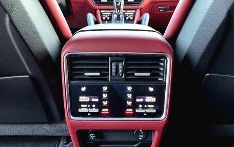 Porsche Cayenne III, 2020 год, 10 300 000 рублей, 39 фотография