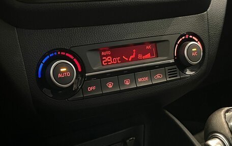 KIA Rio III рестайлинг, 2015 год, 1 250 000 рублей, 20 фотография