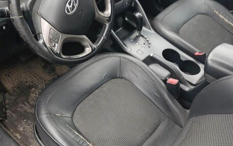 Hyundai ix35 I рестайлинг, 2010 год, 760 000 рублей, 6 фотография