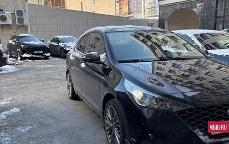 Hyundai Solaris II рестайлинг, 2021 год, 1 750 000 рублей, 3 фотография