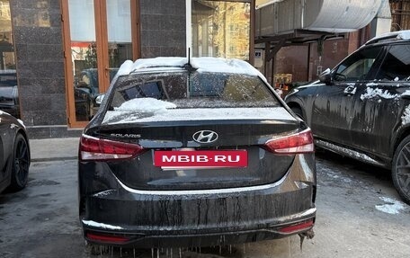 Hyundai Solaris II рестайлинг, 2021 год, 1 750 000 рублей, 5 фотография